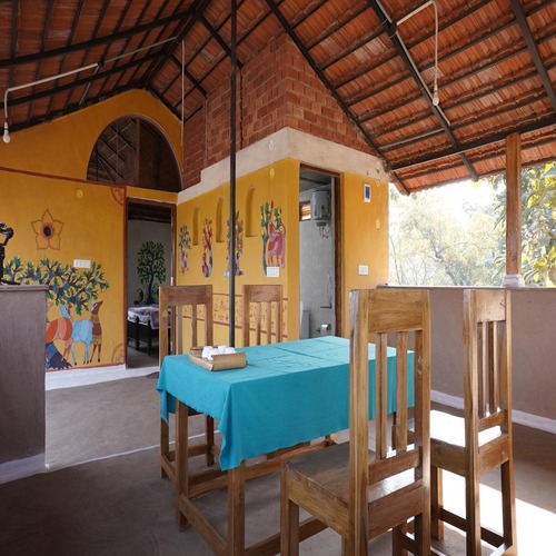 Vanvas Gram Stay, Chhedka